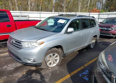 2012 Toyota Highlander Se V6 из США, поврежденный, VIN 5TDBK3EH4CS095487